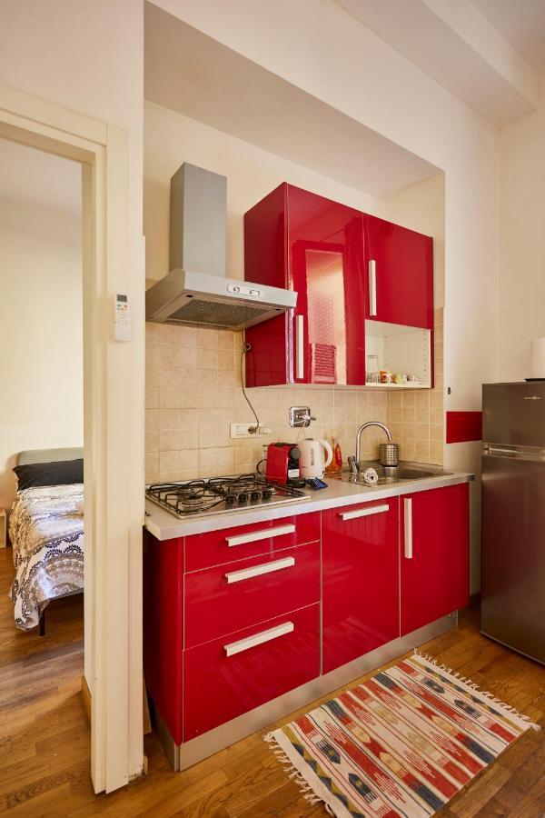 Silent And Cosy Apartment Free Netflix And Disney Plus Болонья Экстерьер фото